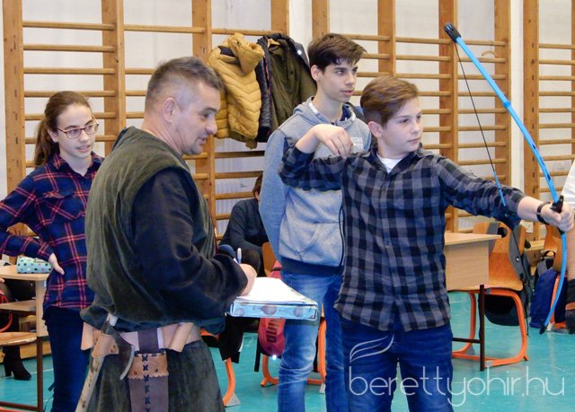 Történelmi vetélkedő 44